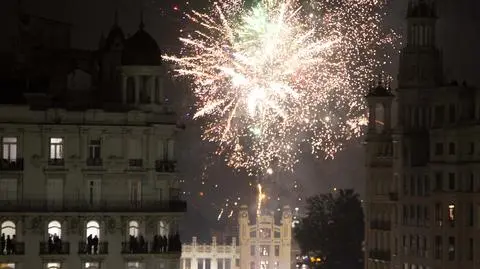 Noworoczna odsłona twojego mieszkania: jak ożywić przestrzeń na rok 2024