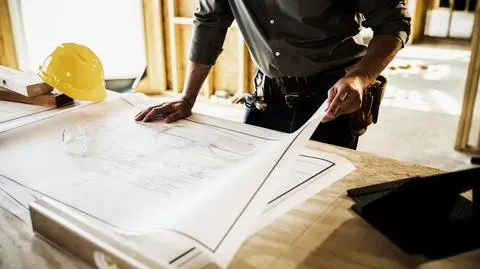 Budowa domu - ile kosztuje? Od czego zacząć? Jakie pozwolenia są potrzebne?