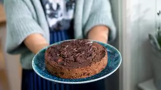 Ciasto czekoladowo-buraczane z kokosową śmietaną