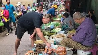 Jarek Nowak w Kambodży 