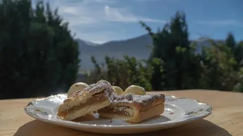 kruche ciasto z jabłkami