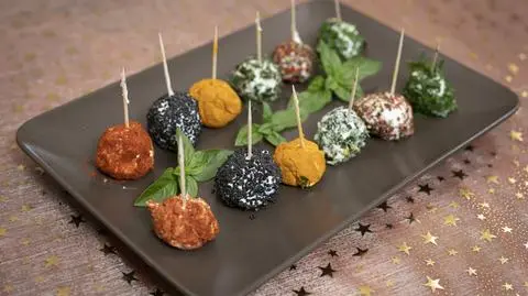 kolorowe kulki serowe