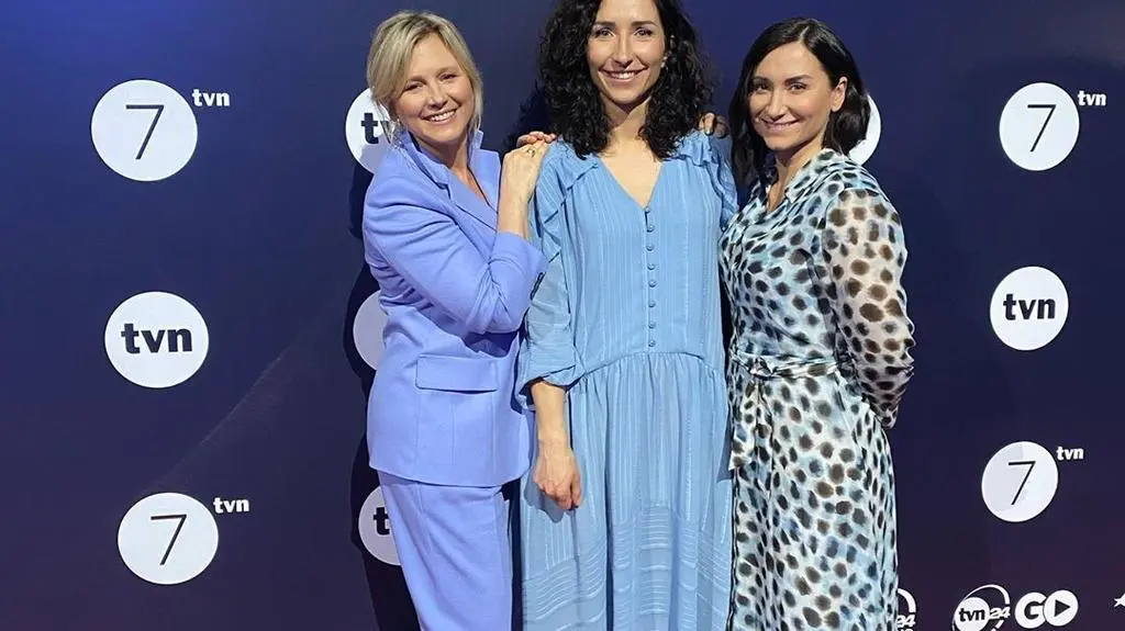 Maja Popielarska, Izabela Szarmach i Olga Piórkowska na wiosennej konferencji Grupy Discovery TVN