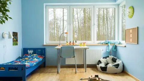 Meble z biurkiem dla chłopca - aranżacje i pomysły na pokój dla dziecka