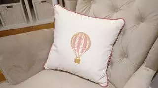 Motyw balonów powtarza się w pokoju