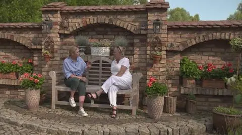 Nowa Maja w ogrodzie: Cegła w ogrodzie