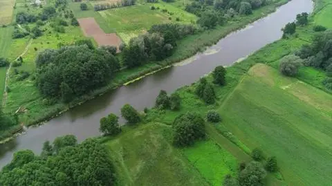 Nowa Maja w ogrodzie: Nad jeziorem Kiełpińskim