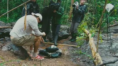 Dziki Frank za kulisami