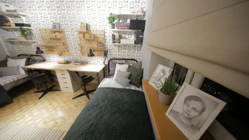 "Pomysłowe projekty": na parapecie stanęły portrety właścicieli pokoju 