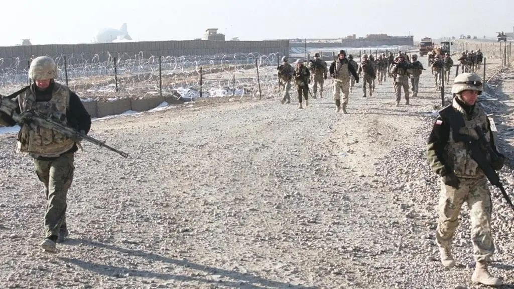 PRZEŻYĆ AFGANISTAN