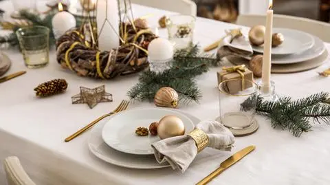 Stół wigilijny (pomysły). Dekoracja stołu na Boże Narodzenie. Jak to zrobić?