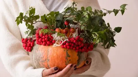 Stroiki jesienne do domu i ogrodu - pomysły i inspiracje na ozdoby