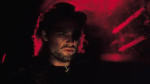 Arcydzieło Johna Carpentera z Kurtem Russelem w METRO