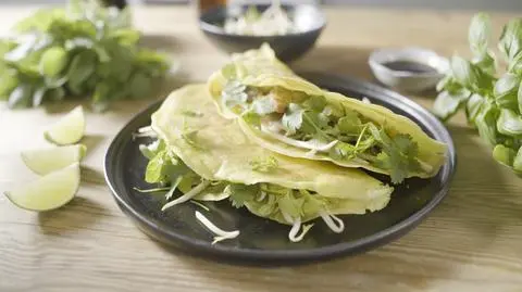 Wietnamskie naleśniki z wieprzowiną