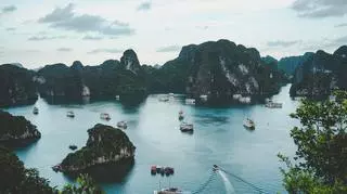 Zatoka Hạ Long, Vietnam