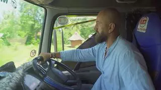 "Ciężarówką przez Afrykę" PRZED EMISJĄ W TV: Nowa ciężarówka, nowa trasa