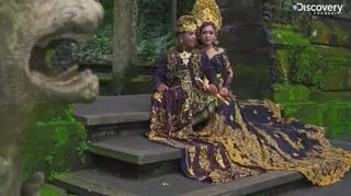 "Ciężarówką przez Indonezję" PRZED EMISJĄ W TV: Jak wygląda indonezyjske wesele?