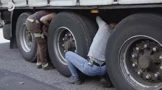 "Truckerki": Bliźniaczki mają problemy z układem hamulcowym