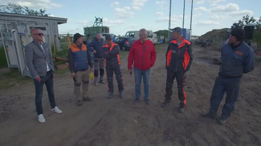 Złomowisko PL: Olmet wysadza metalowe konstrukcje