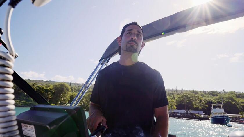 Najniebezpieczniejszy zawód świata: Josh po raz pierwszy płynie sam po ryby!