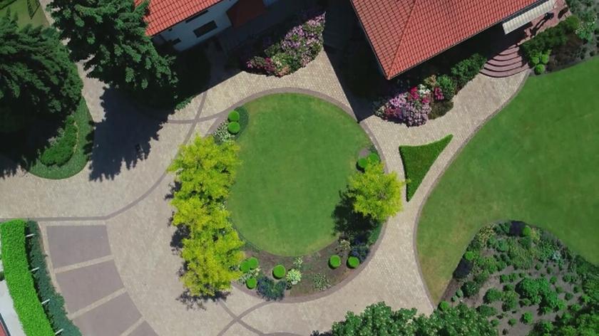 Nowa Maja w ogrodzie: Niezwykłe ogrodowe projekty! Praktyczne i efektowne wskazówki. Musicie zobaczyć rozwiązania i pomysły, które zastosowano w tym ogrodzie!