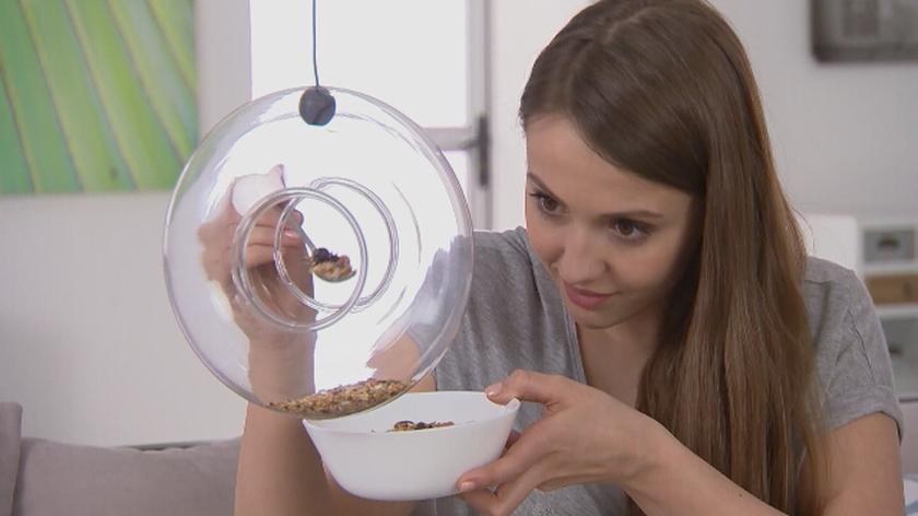 Taki karmnik będzie nie tylko "jadalnią" dla ptaków, ale i ozdobą ogrodu lub balkonu!