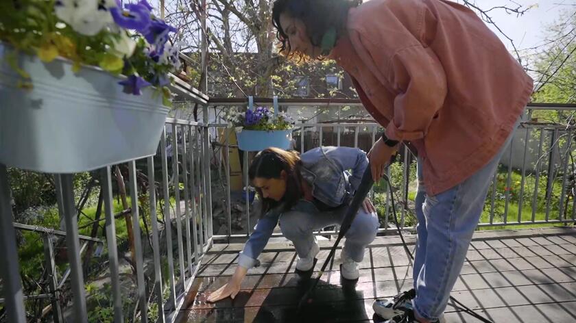 Wymarzone ogrody: przywróć świetność swojemu tarasowi dokładnie go czyszcząc!